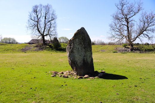 Mayburgh Henge