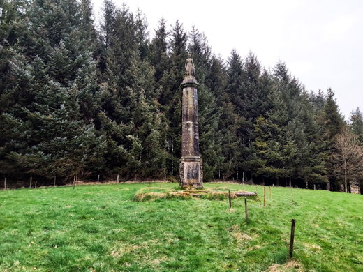 Queen's Monument