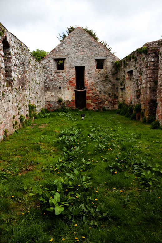 Auld Kirk Stow