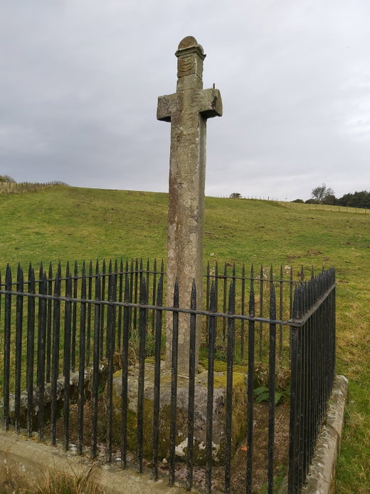 Milnholm Cross