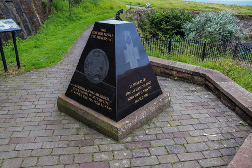 Wellington Pit Memorial