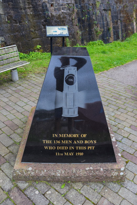 Wellington Pit Memorial
