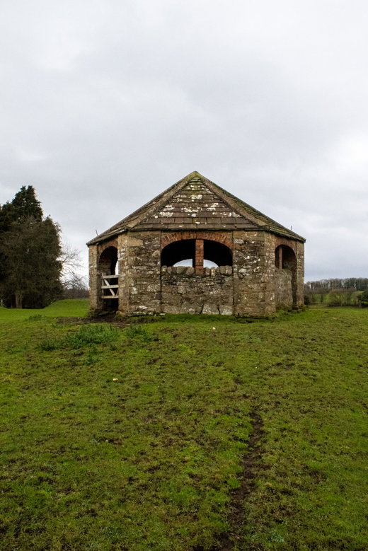 Stanwick Deer Shelter