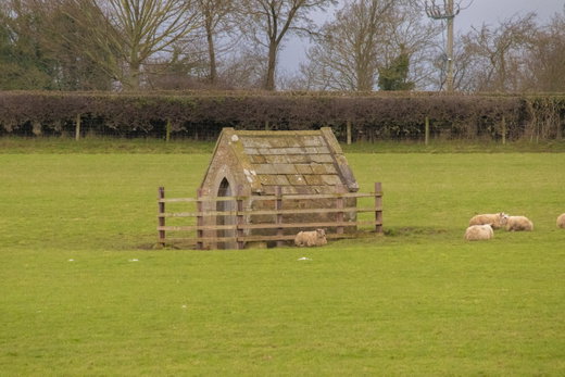 Stanwick Pant And Well Head