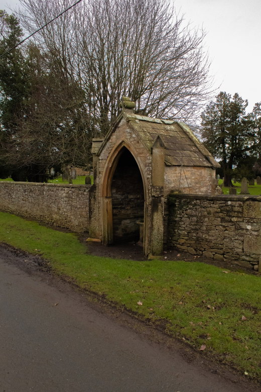 Stanwick Pant And Well Head
