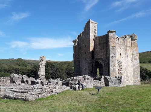 Edlingham Castle 