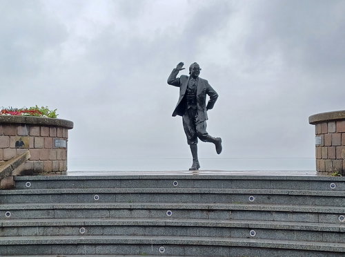 Eric Morecambe Statue