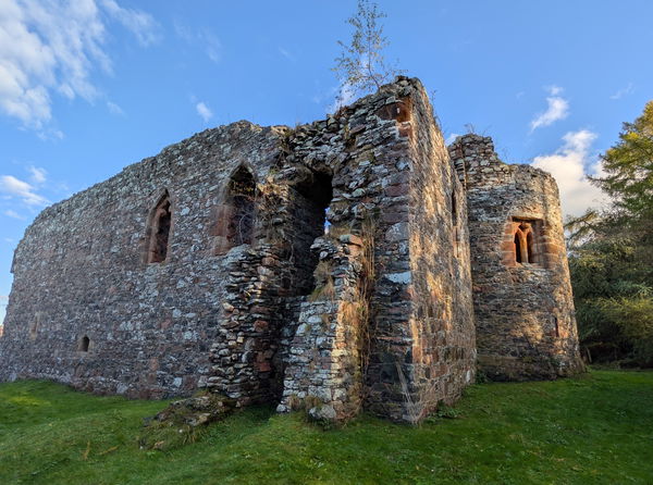 Rait Castle