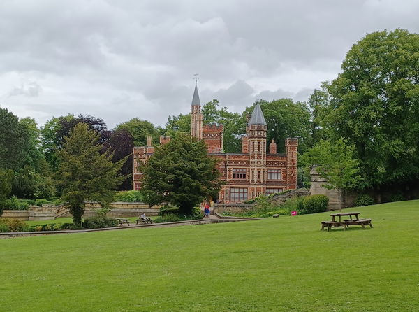 Saltwell Park